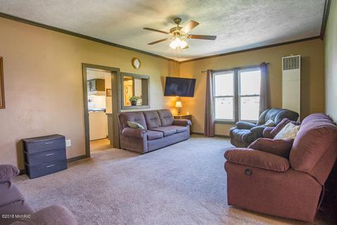 885 Oak St, Baldwin, MI 49304 photo 8