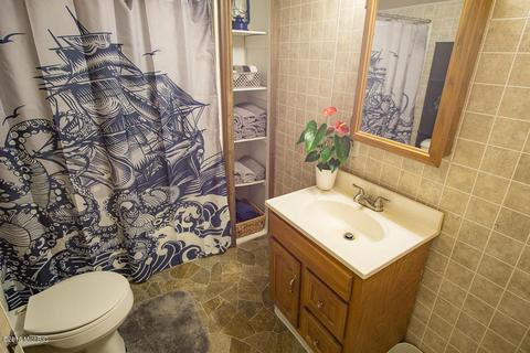 885 Oak St, Baldwin, MI 49304 photo 21