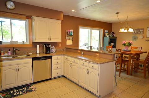 1903 E B Ave, Plainwell, MI 49080 photo 11