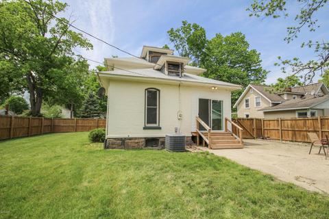 519 Elm St, Three Rivers, MI 49093 photo 4
