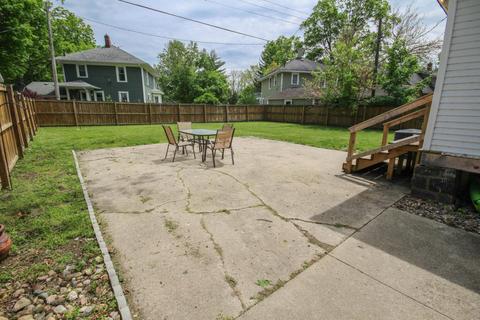519 Elm St, Three Rivers, MI 49093 photo 7