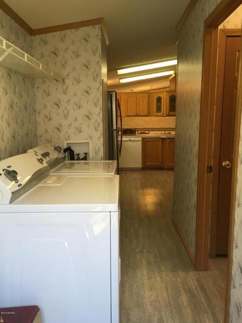 2373 E 95th St, Newaygo, MI 49337 photo 17