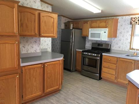 2373 E 95th St, Newaygo, MI 49337 photo 8