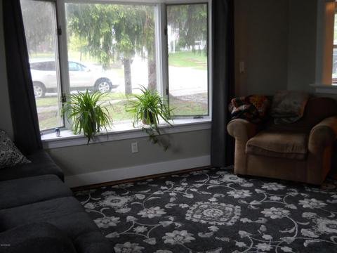 340 E Congress St, Belding, MI 48809 photo 3