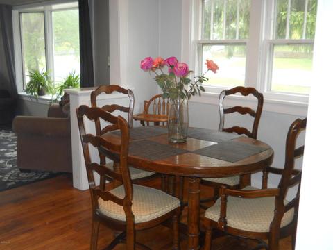 340 E Congress St, Belding, MI 48809 photo 5