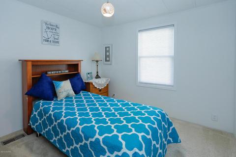 24984 E Point Dr, Mattawan, MI 49071 photo 14