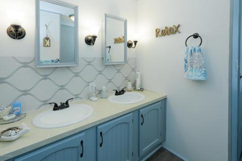 24984 E Point Dr, Mattawan, MI 49071 photo 12