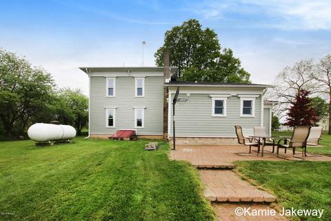 10594 Button, Belding, MI 48809 photo 9