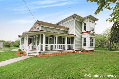 10594 Button, Belding, MI 48809 photo 2