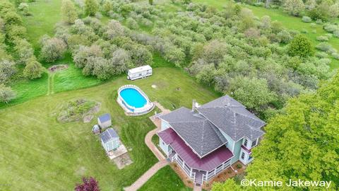 10594 Button, Belding, MI 48809 photo 7