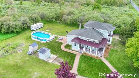 10594 Button, Belding, MI 48809 photo 6