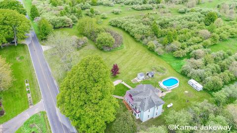 10594 Button, Belding, MI 48809 photo 52