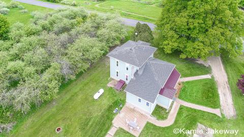 10594 Button, Belding, MI 48809 photo 11