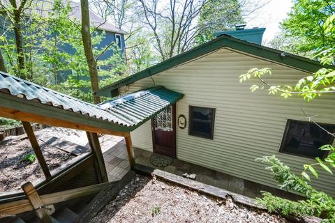 5263 Pointview NE, Lowell, MI 49331 photo 8