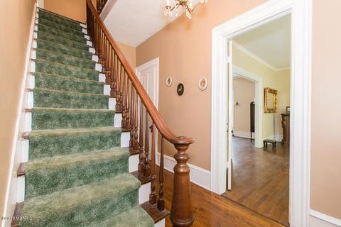 219 N Eagle St, Marshall, MI 49068 photo 9