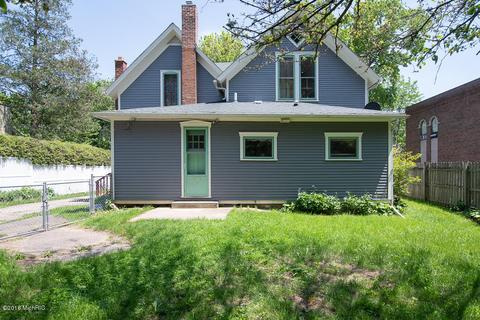 219 N Eagle St, Marshall, MI 49068 photo 7