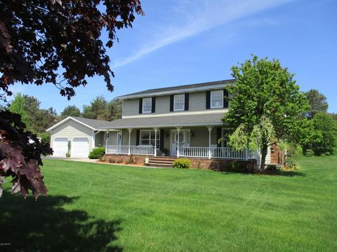 2124 E First St, Custer, MI 49405 photo 1