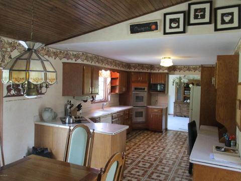 2124 E First St, Custer, MI 49405 photo 9
