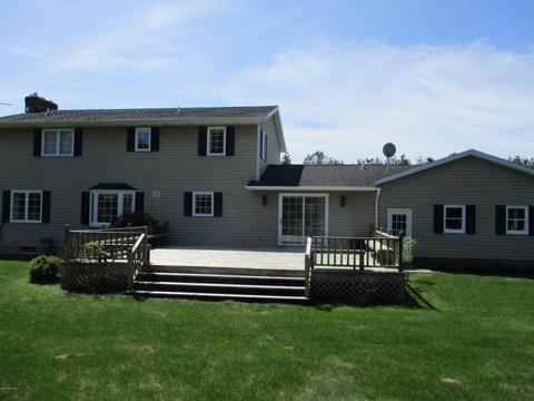 2124 E First St, Custer, MI 49405 photo 3