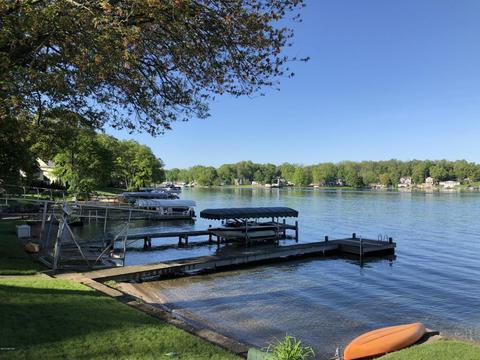 284 E Gull Lake Dr, Augusta, MI 49012 photo 5