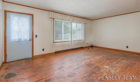1233 Waldron Rd S, Crystal, MI 48818 photo 9