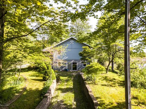 11990 Oakridge Rd, Plainwell, MI 49080 photo 10