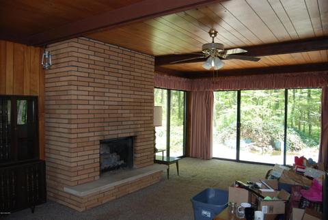 911 Melville, Pullman, MI 49450 photo 8