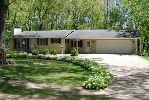 911 Melville, Pullman, MI 49450 photo 1
