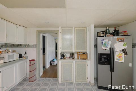 215 S Front St, Belding, MI 48809 photo 10