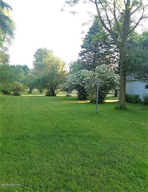406 W Mill St, Waldron, MI 49288 photo 11