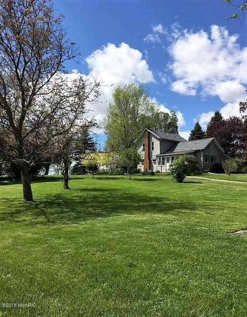 406 W Mill St, Waldron, MI 49288 photo 3