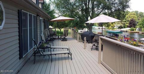 288 Riverview Dr, Coldwater, MI 49036 photo 4