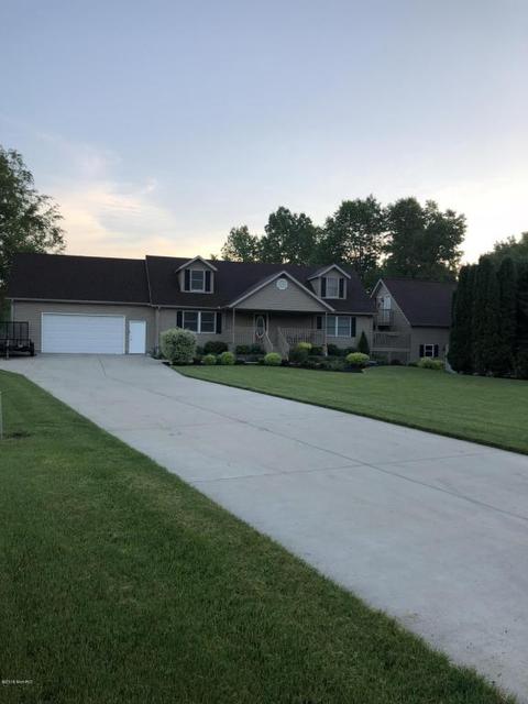 288 Riverview Dr, Coldwater, MI 49036 photo 1