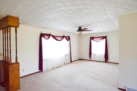 1601 E Tuttle Rd, Ionia, MI 48846 photo 14
