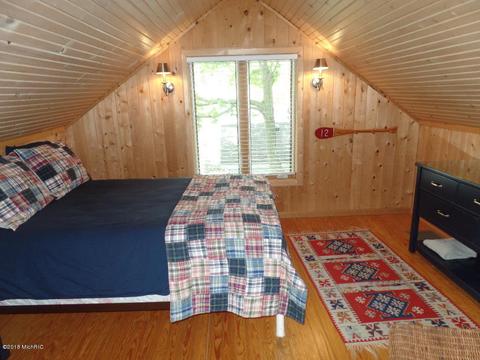 60 Chestnut Ln, Douglas, MI 49406 photo 22