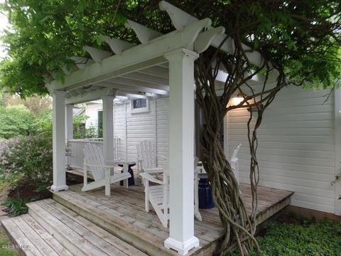 60 Chestnut Ln, Douglas, MI 49406 photo 46