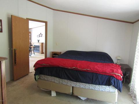 957 Idaho Dr, Pullman, MI 49450 photo 9