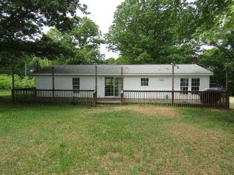 957 Idaho Dr, Pullman, MI 49450 photo 2