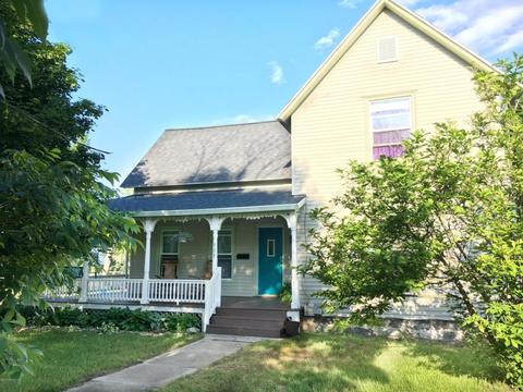 323 S Front St, Belding, MI 48809 photo 2