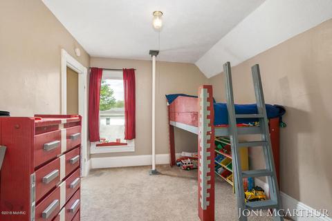323 S Front St, Belding, MI 48809 photo 23