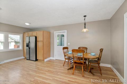 323 S Front St, Belding, MI 48809 photo 11