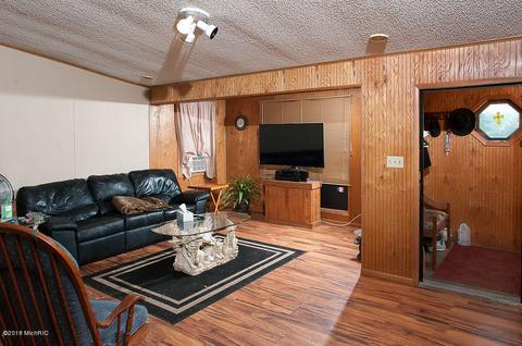 2738 N Baldwin Ave, White Cloud, MI 49349 photo 23