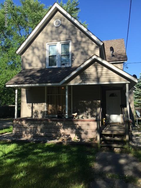 621 S Main St, Plainwell, MI 49080 photo 1