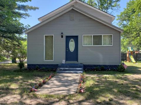 2571 W Chamlain St, Baldwin, MI 49304 photo 1