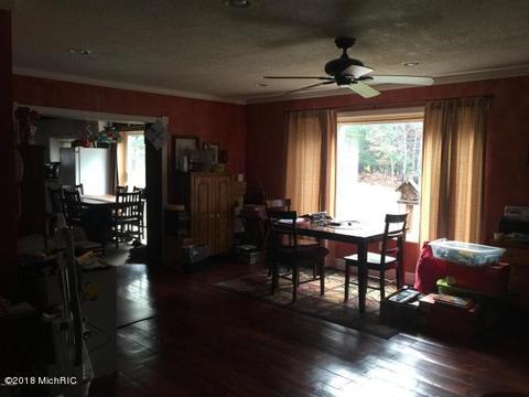 828 Burke Circle Cir, Baldwin, MI 49304 photo 8