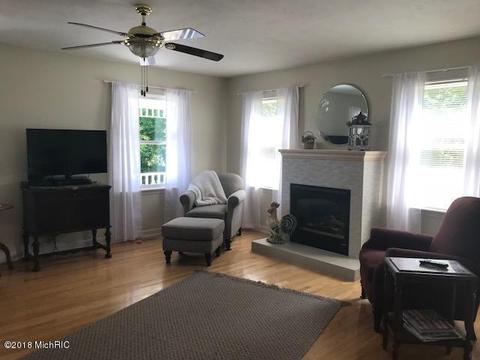 1585 S Tuttle Rd, Custer, MI 49405 photo 9