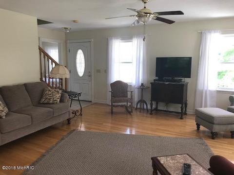 1585 S Tuttle Rd, Custer, MI 49405 photo 11