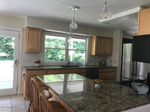 1585 S Tuttle Rd, Custer, MI 49405 photo 5