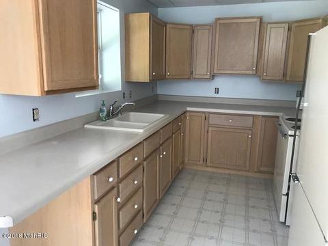 1585 S Tuttle Rd, Custer, MI 49405 photo 22