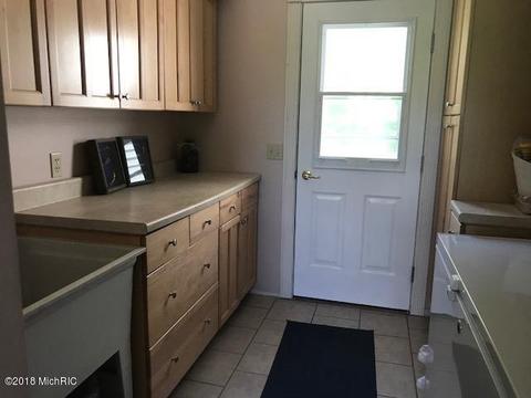 1585 S Tuttle Rd, Custer, MI 49405 photo 15